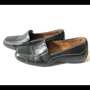 Natural Soul Leather Loafers